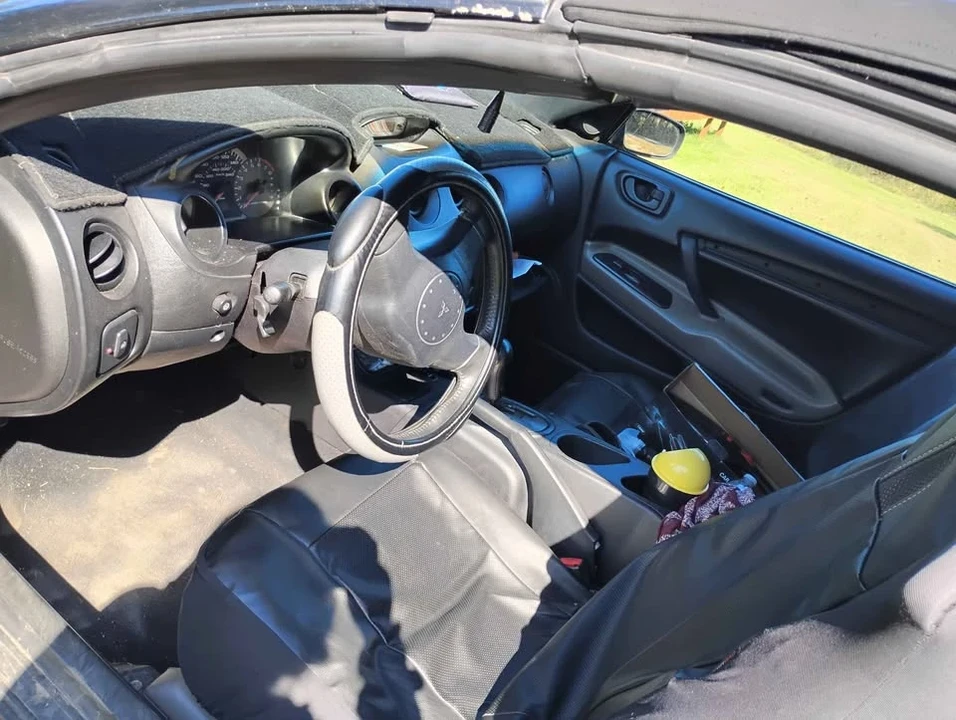 2003 Mitsubishi Eclipse 3rd Gen - Image 4 of 5