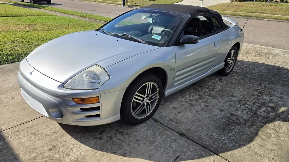 2003 Mitsubishi Eclipse 3rd Gen - Image 2 of 12