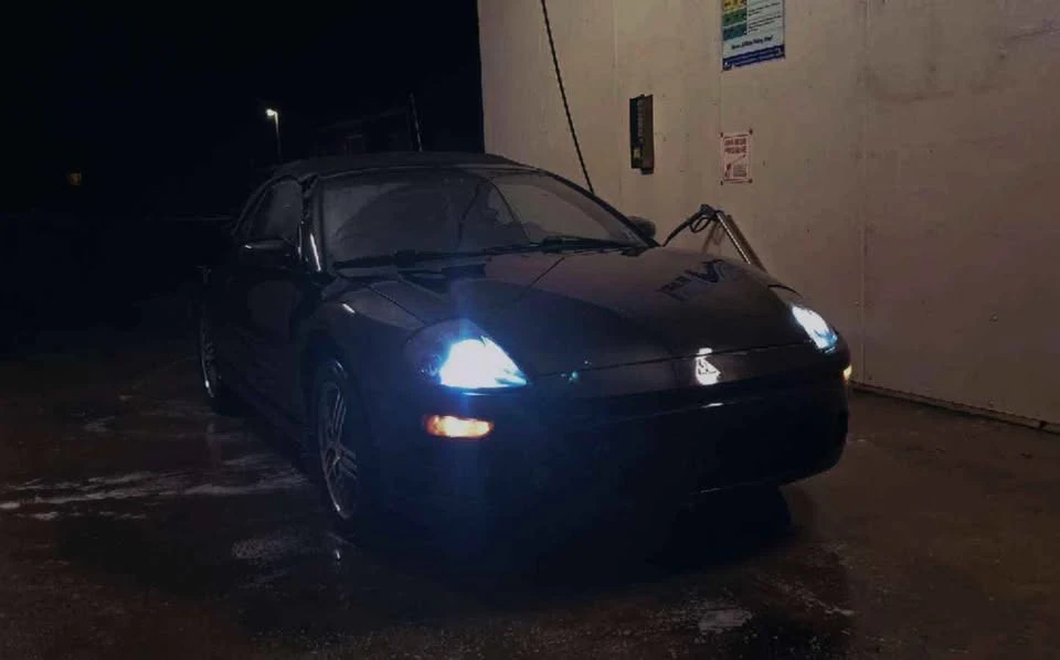 2003 Mitsubishi Eclipse 3rd Gen - Image 3 of 6