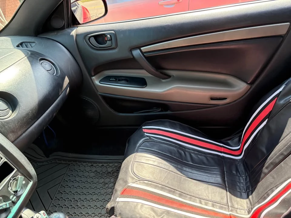 2003 Mitsubishi Eclipse 3rd Gen - Image 8 of 10