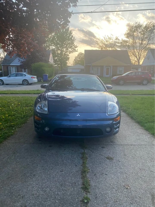 2003 Mitsubishi Eclipse 3rd Gen - Image 3 of 10