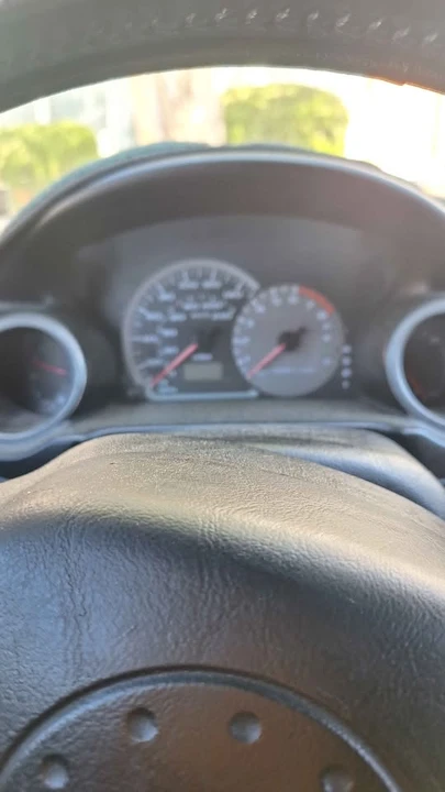 2003 Mitsubishi Eclipse 3rd Gen - Image 10 of 19