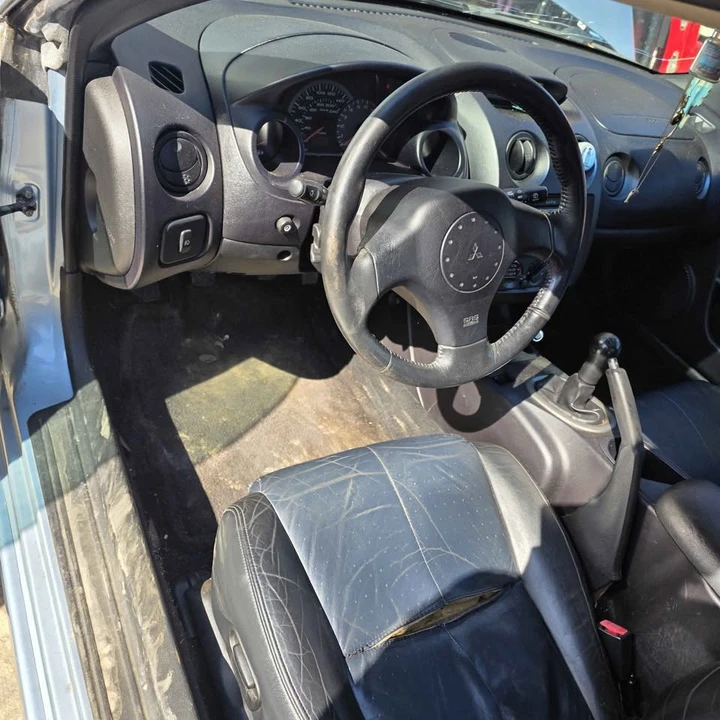 2003 Mitsubishi Eclipse 3rd Gen - Image 4 of 7