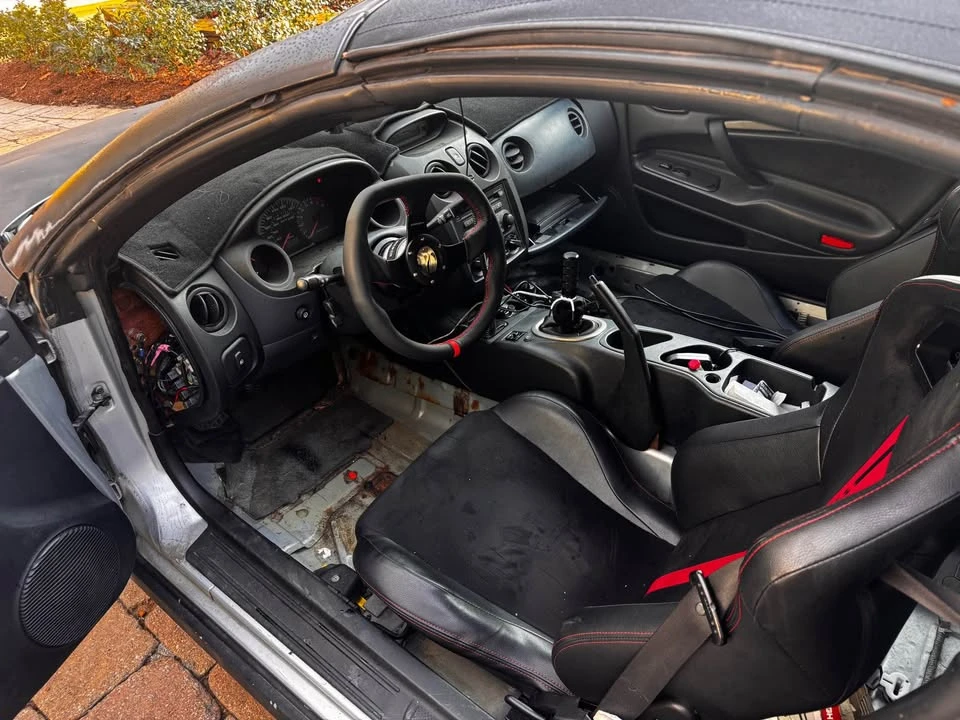 2003 Mitsubishi Eclipse 3rd Gen - Image 8 of 12