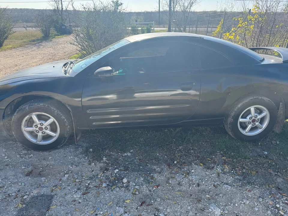 2003 Mitsubishi Eclipse 3rd Gen - Image 2 of 5