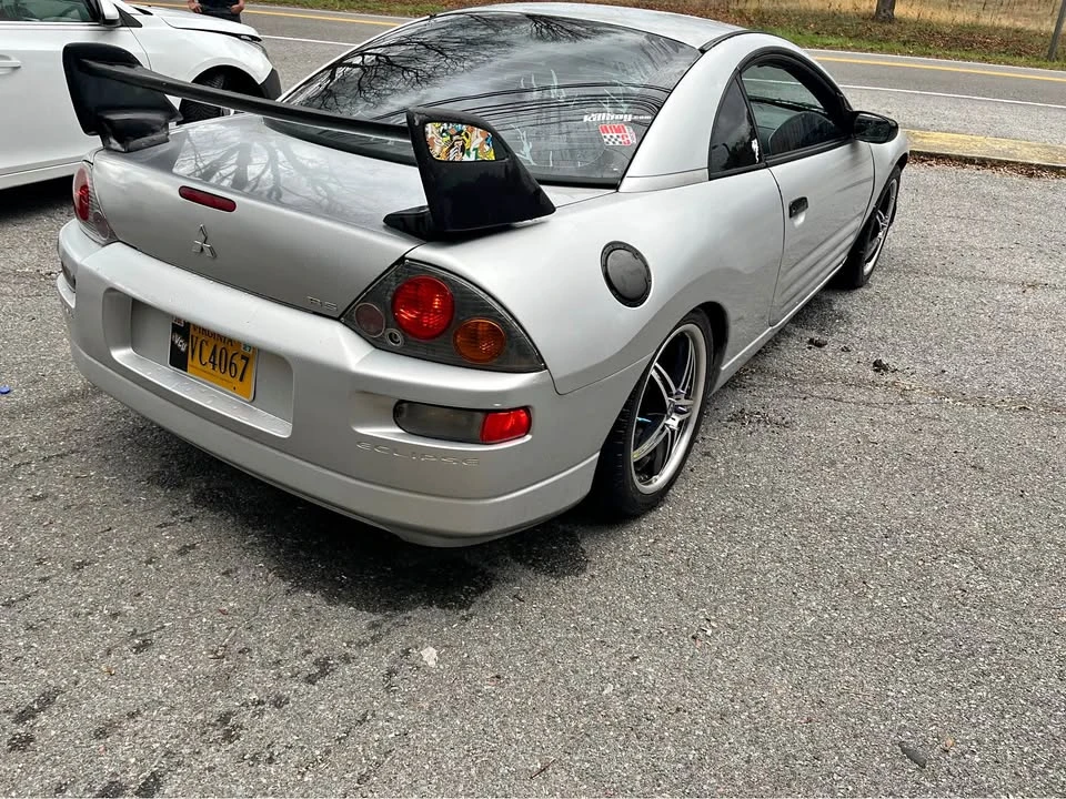 2003 Mitsubishi Eclipse 3rd Gen - Image 2 of 9