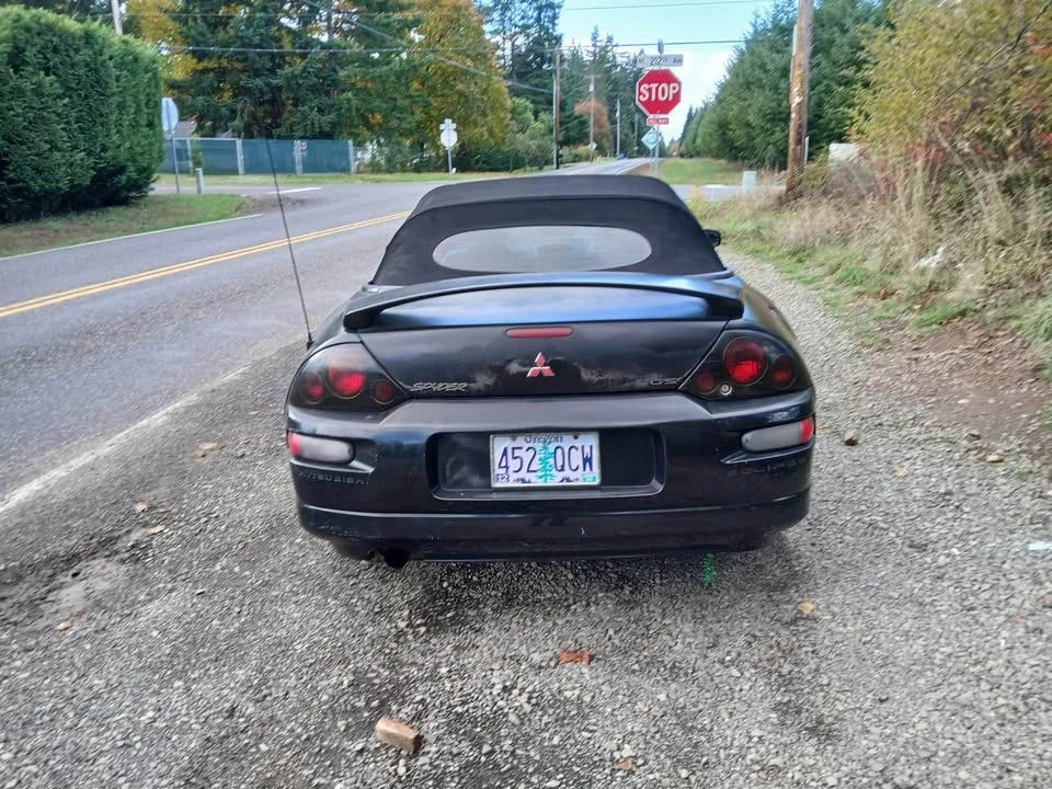2003 Mitsubishi Eclipse 3rd Gen - Image 2 of 2