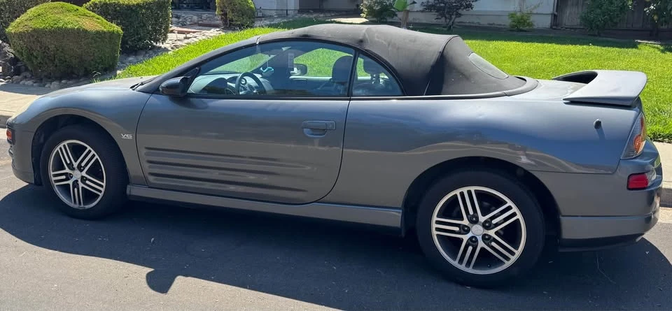 2003 Mitsubishi Eclipse 3rd Gen - Image 3 of 4