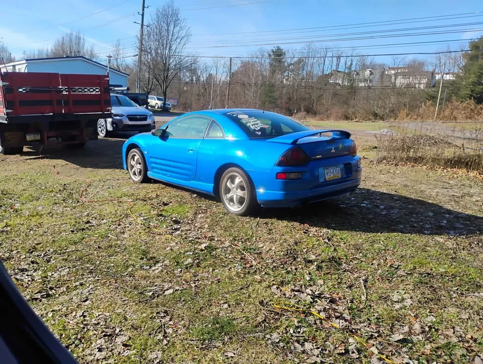 2003 Mitsubishi Eclipse 3rd Gen - Image 3 of 4