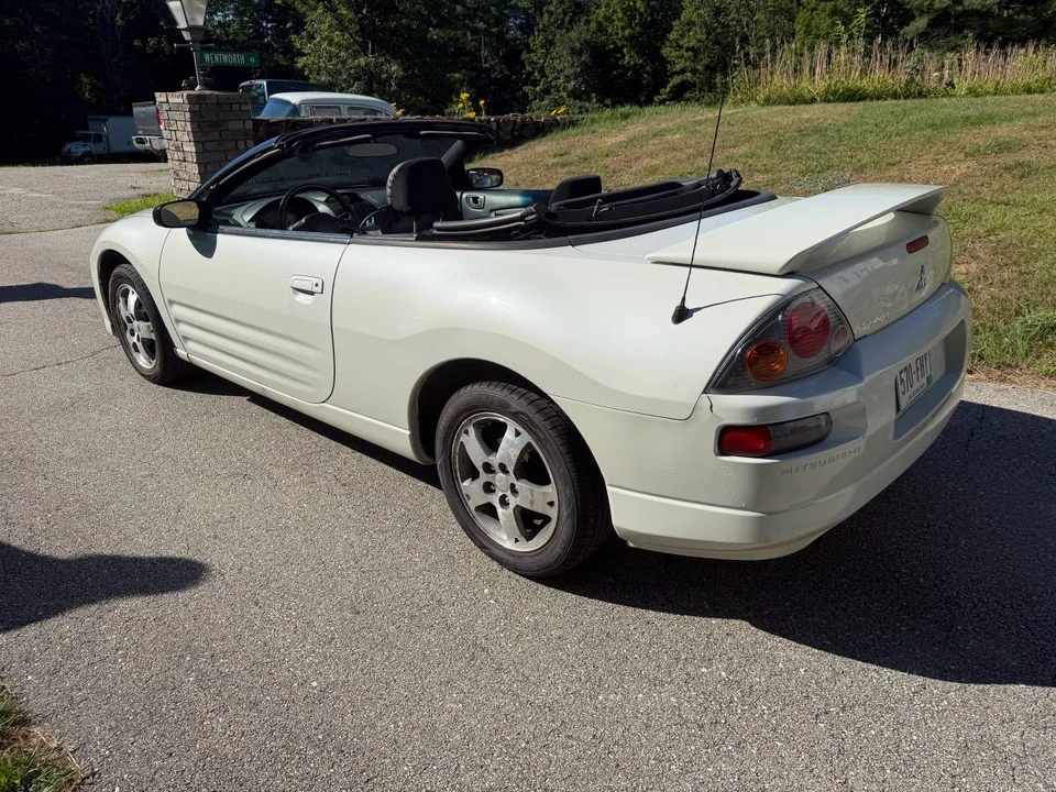 2003 Mitsubishi Eclipse 3rd Gen - Image 2 of 6