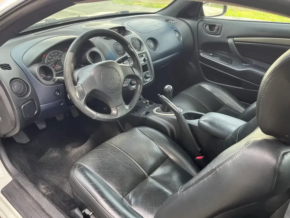 2003 Mitsubishi Eclipse 3rd Gen - Image 10 of 17