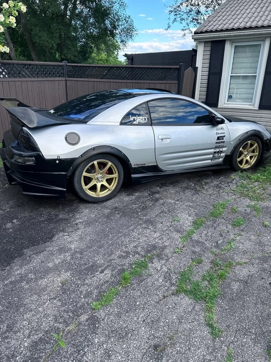 2003 Mitsubishi Eclipse 3rd Gen - Image 4 of 8