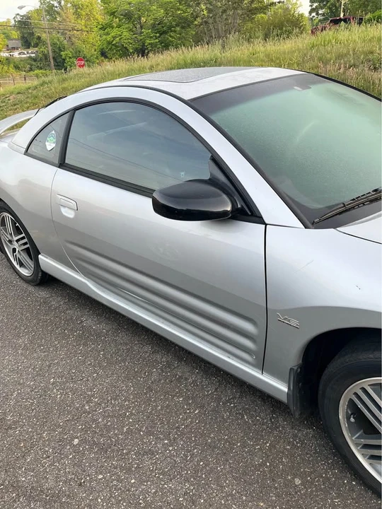 2003 Mitsubishi Eclipse 3rd Gen - Image 2 of 5