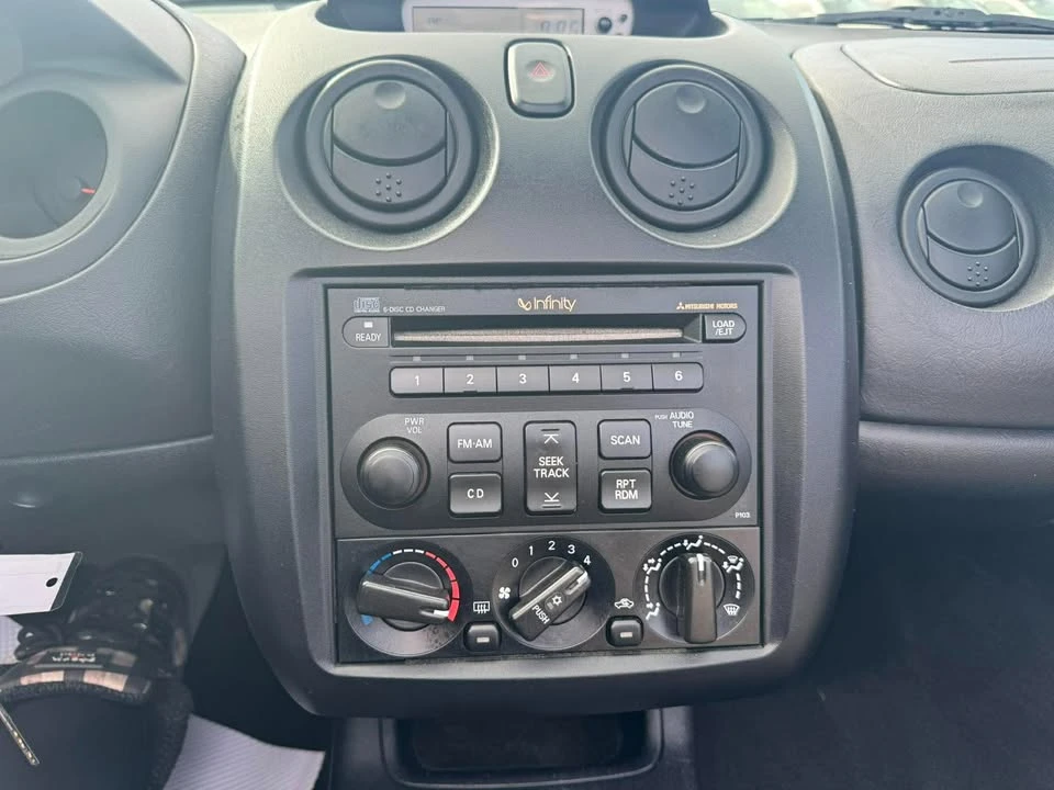2003 Mitsubishi Eclipse 3rd Gen - Image 10 of 19