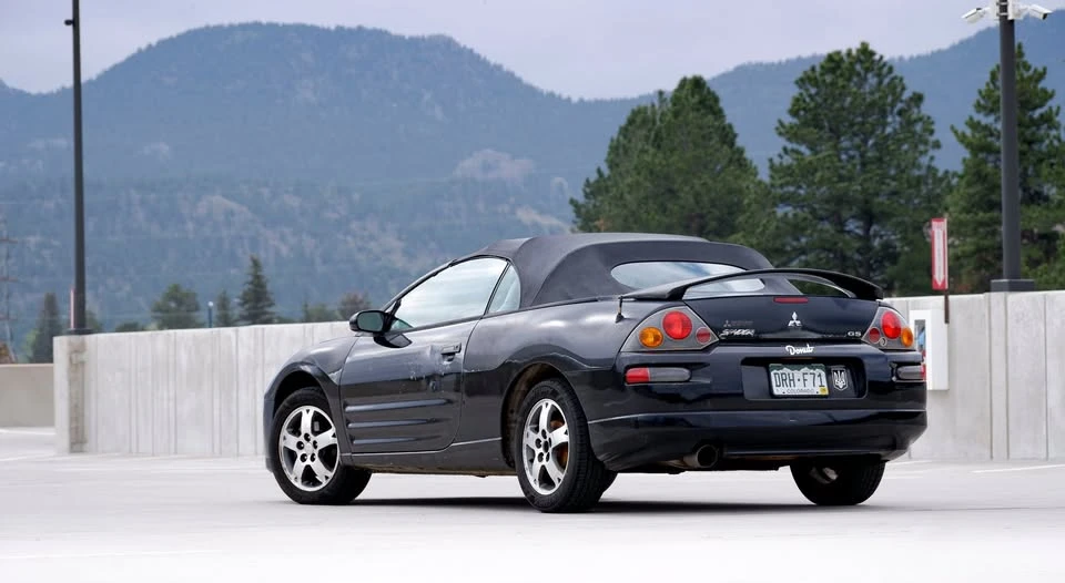 2003 Mitsubishi Eclipse 3rd Gen - Image 3 of 14