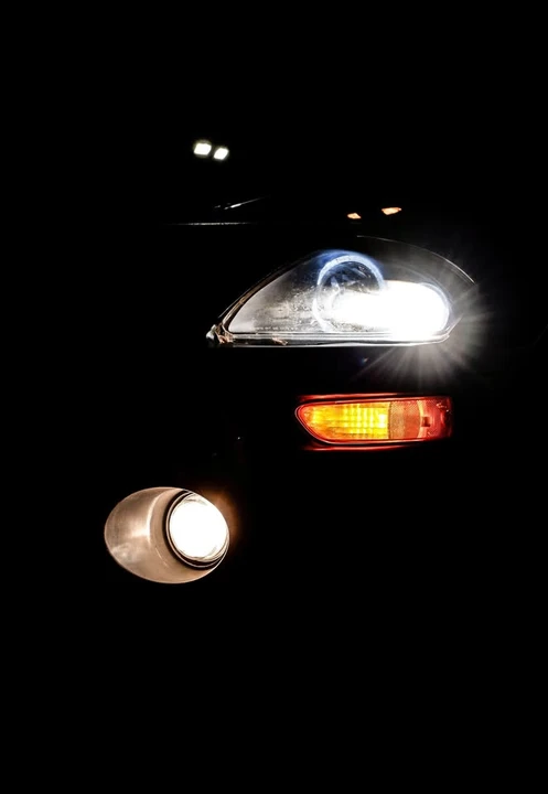 2003 Mitsubishi Eclipse 3rd Gen - Image 13 of 14