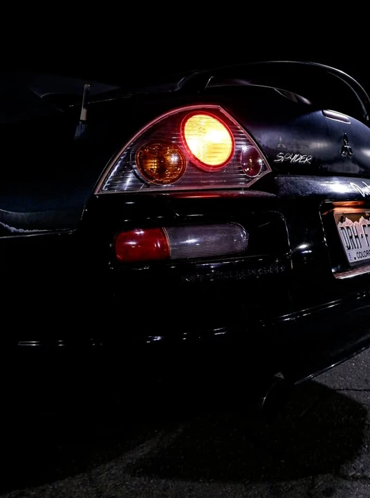 2003 Mitsubishi Eclipse 3rd Gen - Image 11 of 14