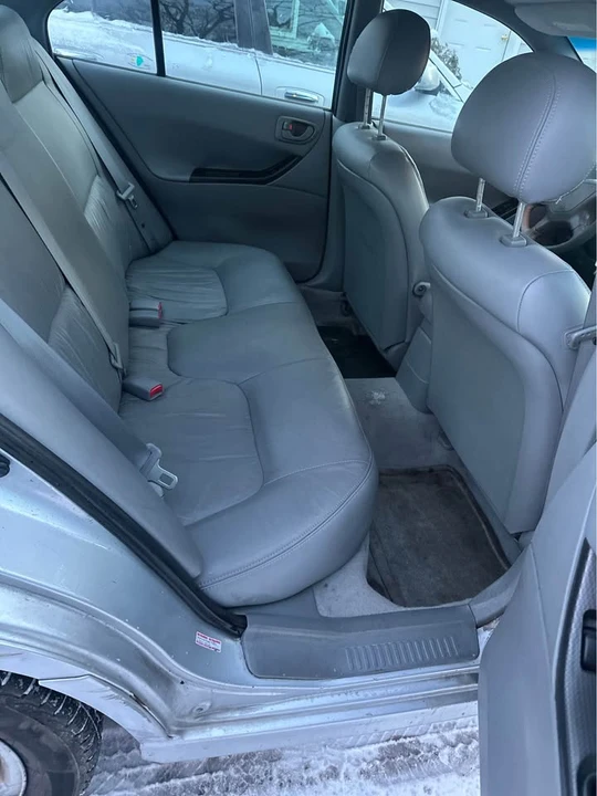 2003 Mitsubishi Galant 8th Gen - Image 9 of 20