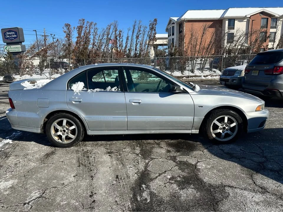 2003 Mitsubishi Galant 8th Gen - Image 3 of 20