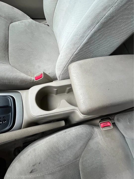 2003 Mitsubishi Galant 8th Gen - Image 12 of 18