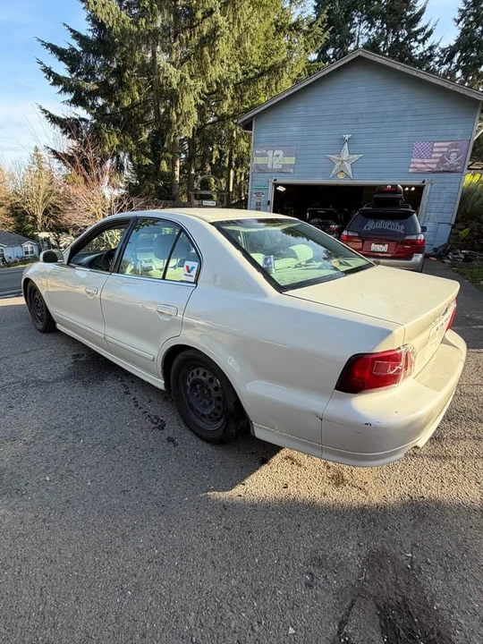 2003 Mitsubishi Galant 8th Gen - Image 4 of 13