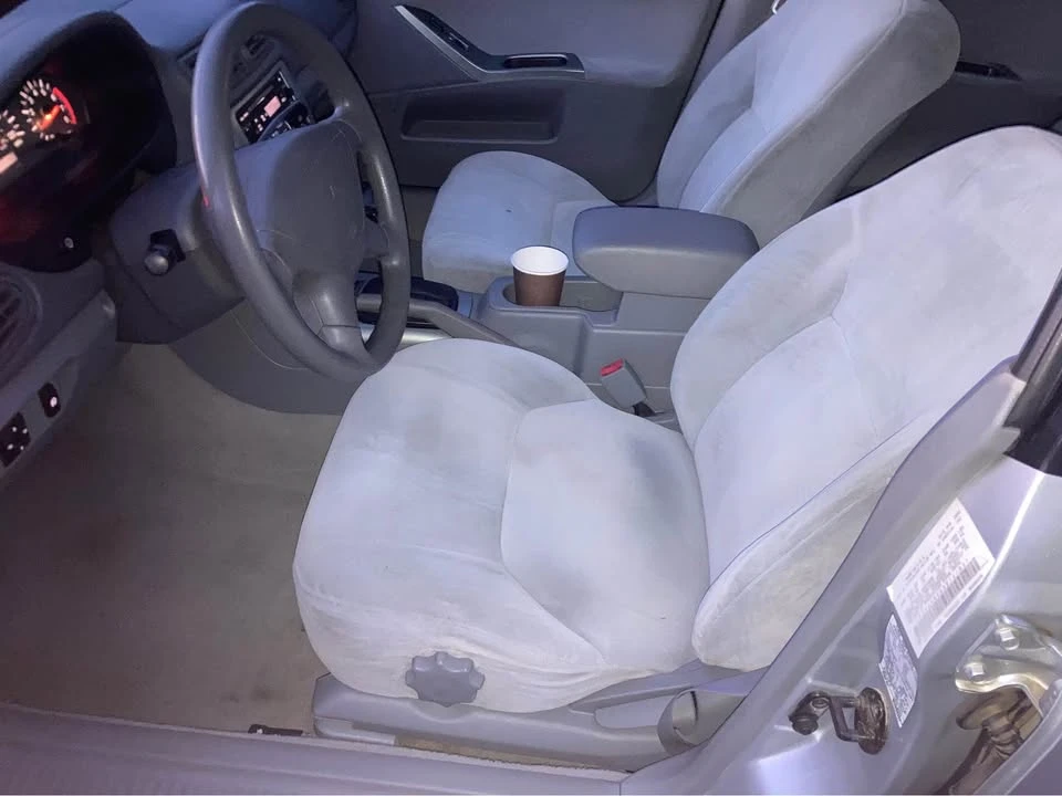 2003 Mitsubishi Galant 8th Gen - Image 5 of 7