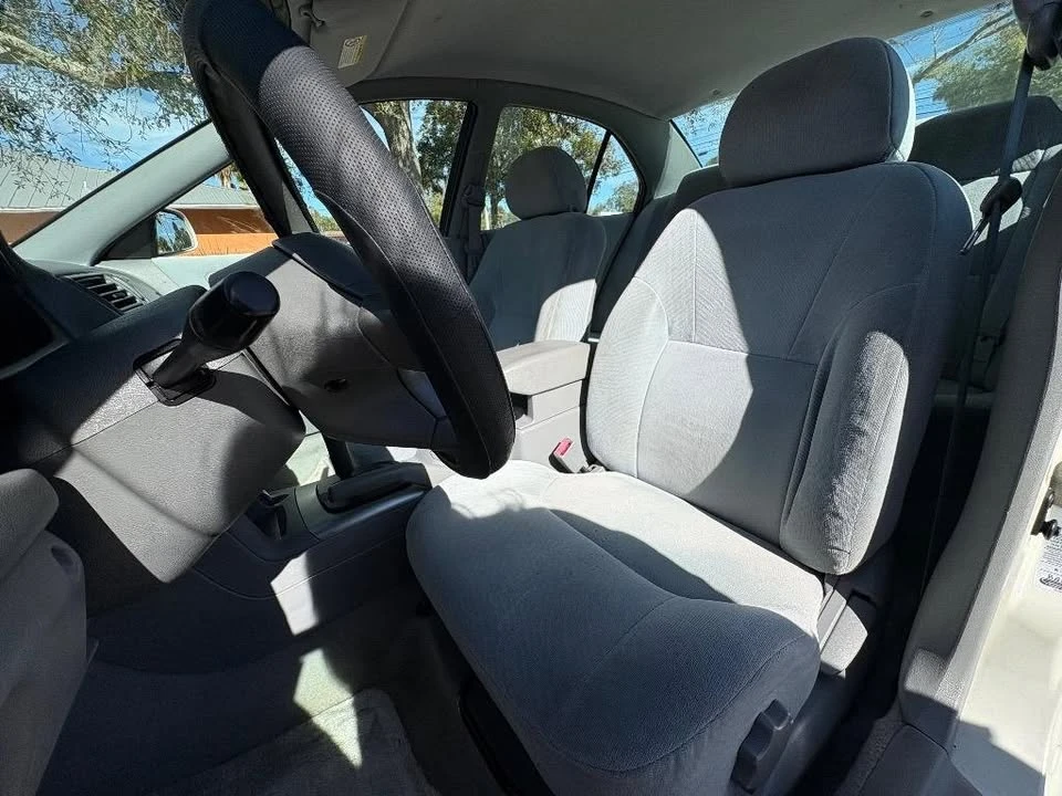 2003 Mitsubishi Galant 8th Gen - Image 4 of 20