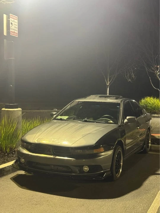 2003 Mitsubishi Galant 8th Gen - Image 4 of 8