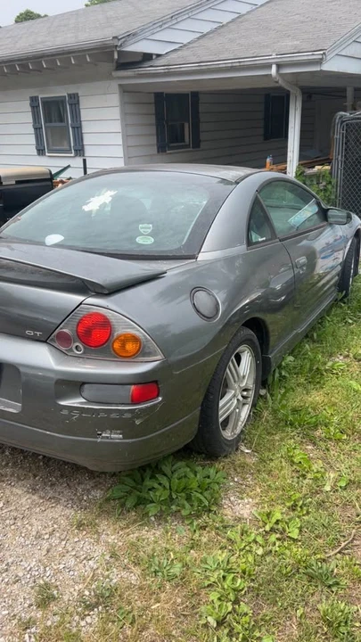 2003 Mitsubishi 3000GT - Image 10 of 11