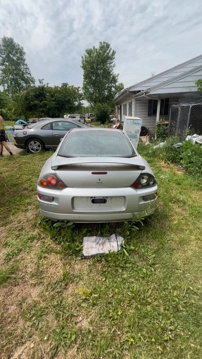 2003 Mitsubishi 3000GT - Image 2 of 11