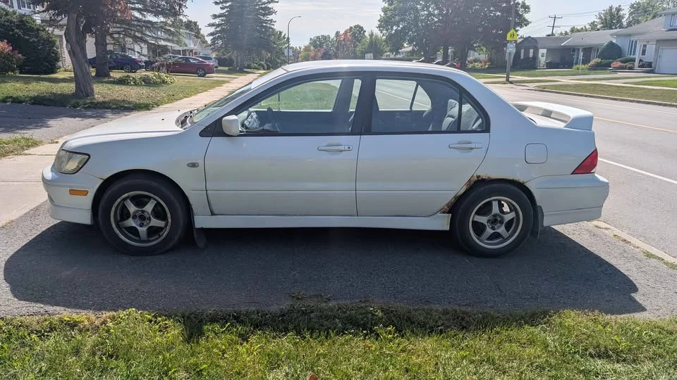 2003 Mitsubishi Lancer 8th Gen - Image 2 of 7