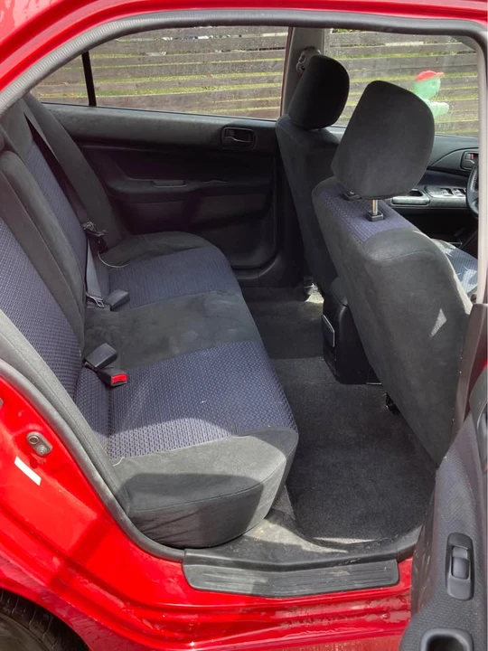 2003 Mitsubishi Lancer 7th Gen - Image 7 of 10