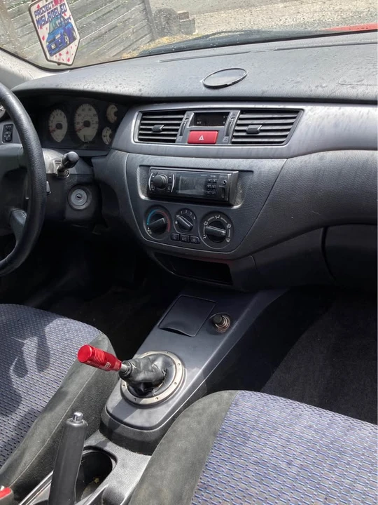 2003 Mitsubishi Lancer 7th Gen - Image 9 of 10