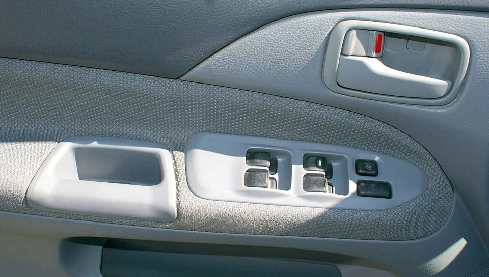 2003 Mitsubishi Lancer 8th Gen - Image 14 of 15