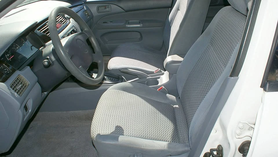 2003 Mitsubishi Lancer 8th Gen - Image 13 of 15