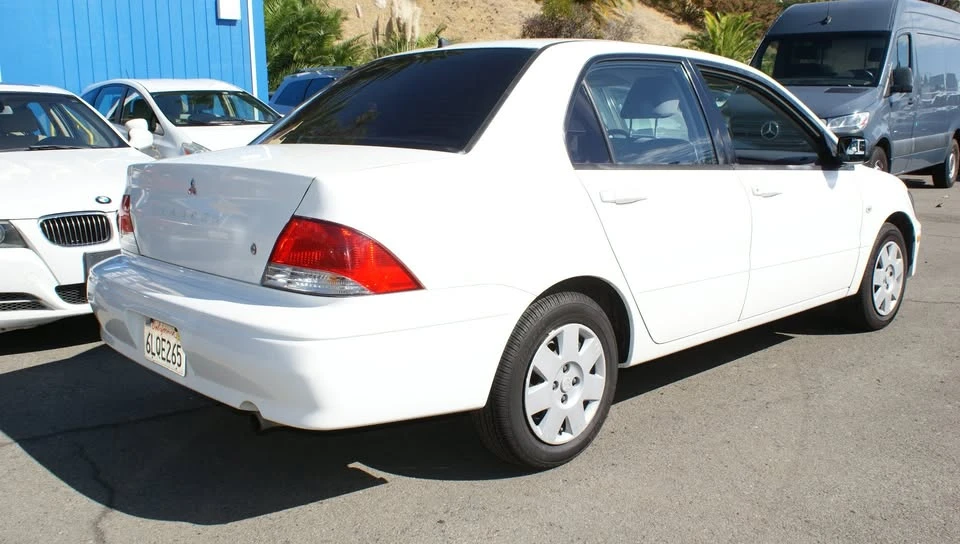 2003 Mitsubishi Lancer 8th Gen - Image 11 of 15