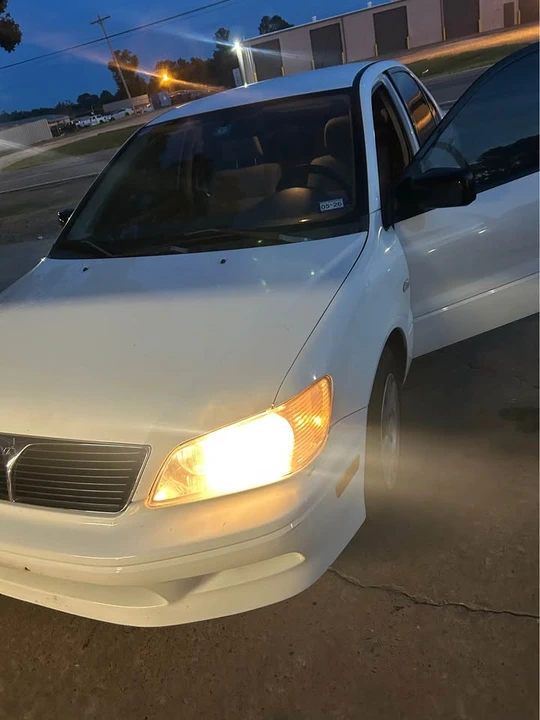 2003 Mitsubishi Lancer 7th Gen - Image 5 of 10