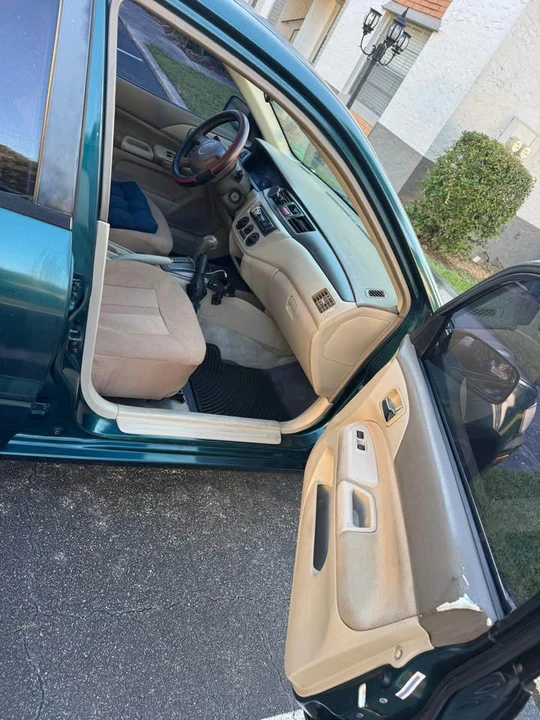 2003 Mitsubishi Lancer 8th Gen - Image 10 of 13