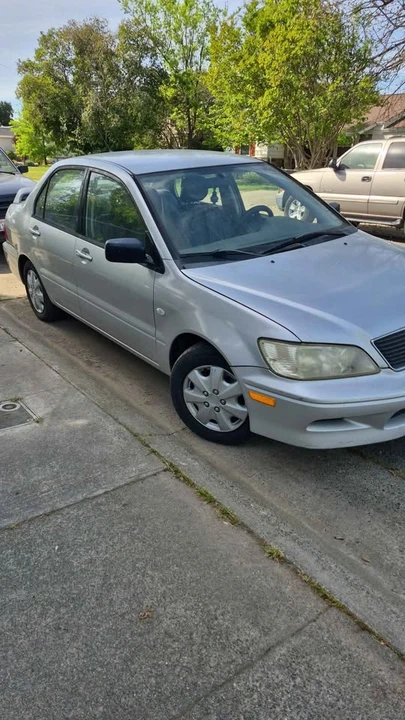 2003 Mitsubishi Lancer 8th Gen - Image 2 of 6