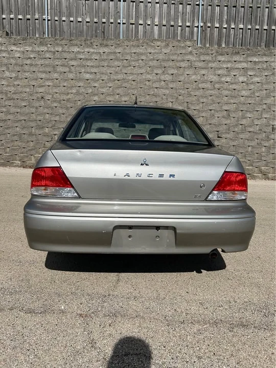 2003 Mitsubishi Lancer 7th Gen - Image 5 of 11