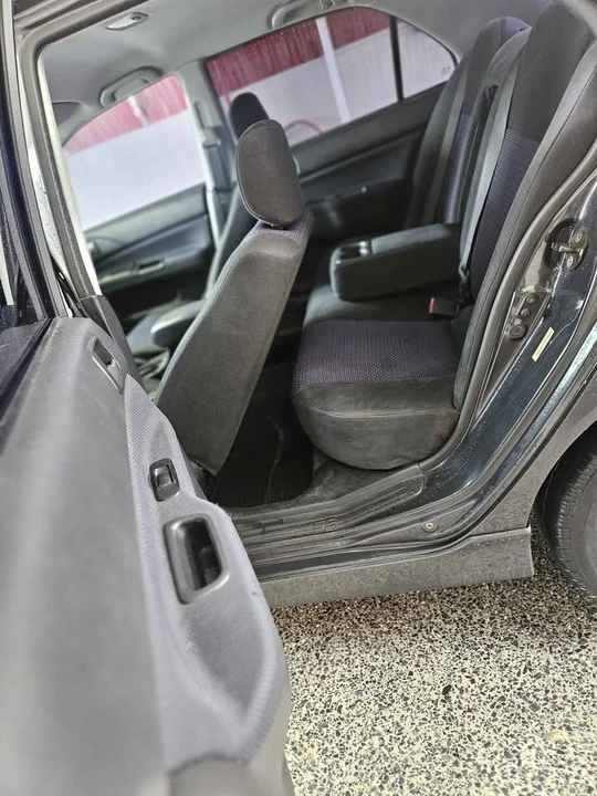 2003 Mitsubishi Lancer 7th Gen - Image 4 of 8