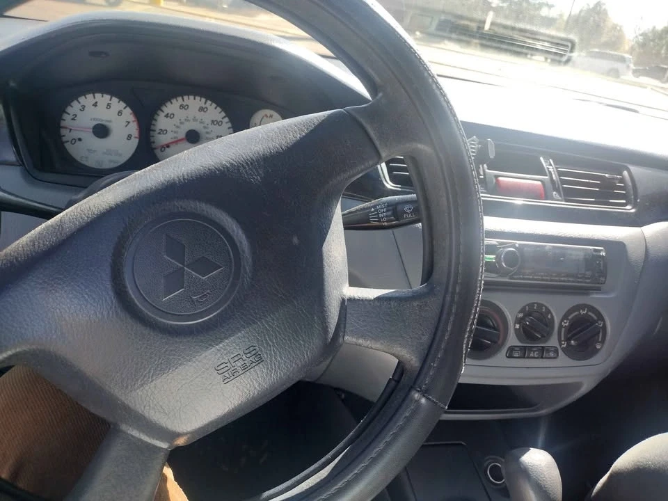 2003 Mitsubishi Lancer 7th Gen - Image 11 of 18