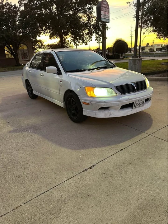 2003 Mitsubishi Lancer 7th Gen - Image 2 of 4