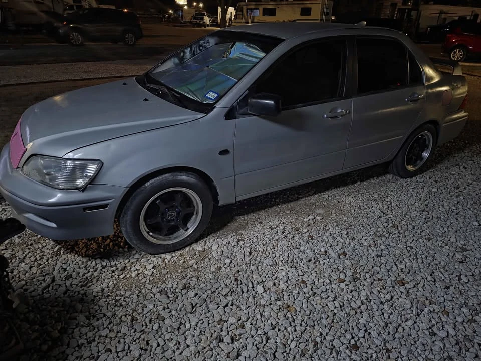 2003 Mitsubishi Lancer 8th Gen - Image 3 of 11