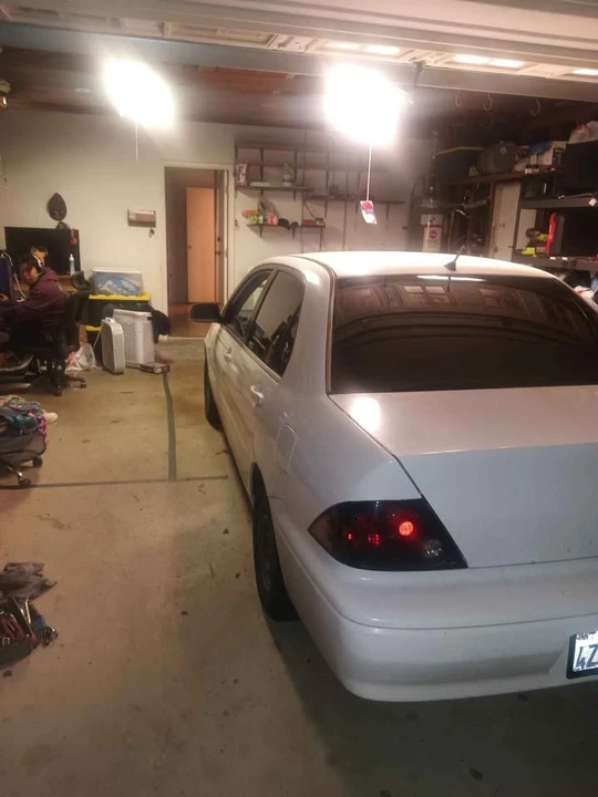 2003 Mitsubishi Lancer 8th Gen - Image 4 of 7