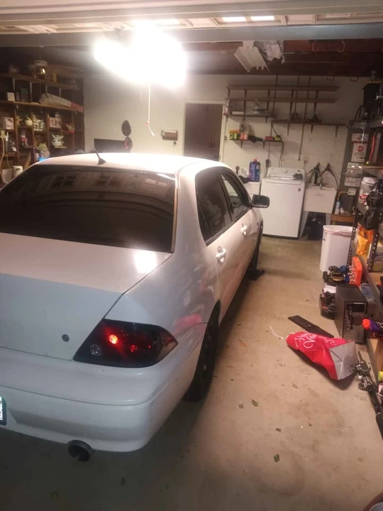2003 Mitsubishi Lancer 8th Gen - Image 3 of 7