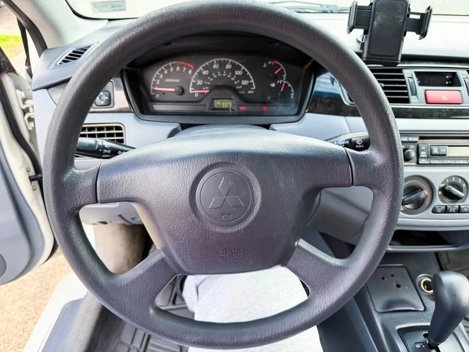 2003 Mitsubishi Lancer 8th Gen - Image 15 of 19