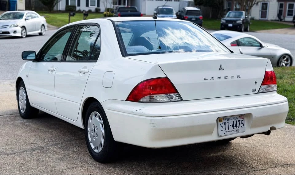 2003 Mitsubishi Lancer 8th Gen - Image 8 of 19