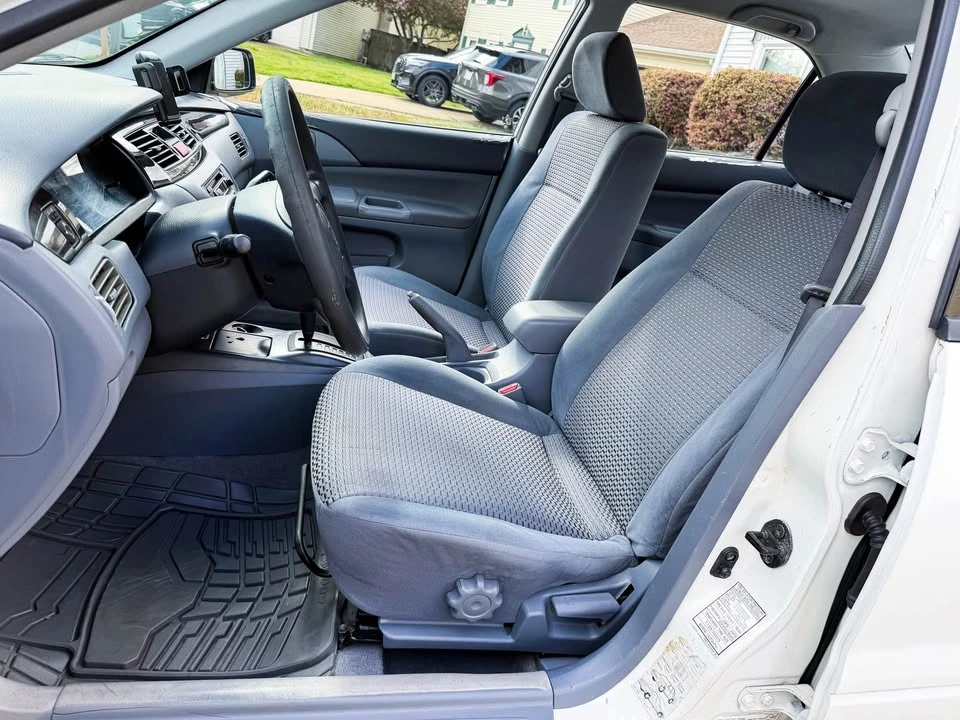 2003 Mitsubishi Lancer 8th Gen - Image 10 of 19
