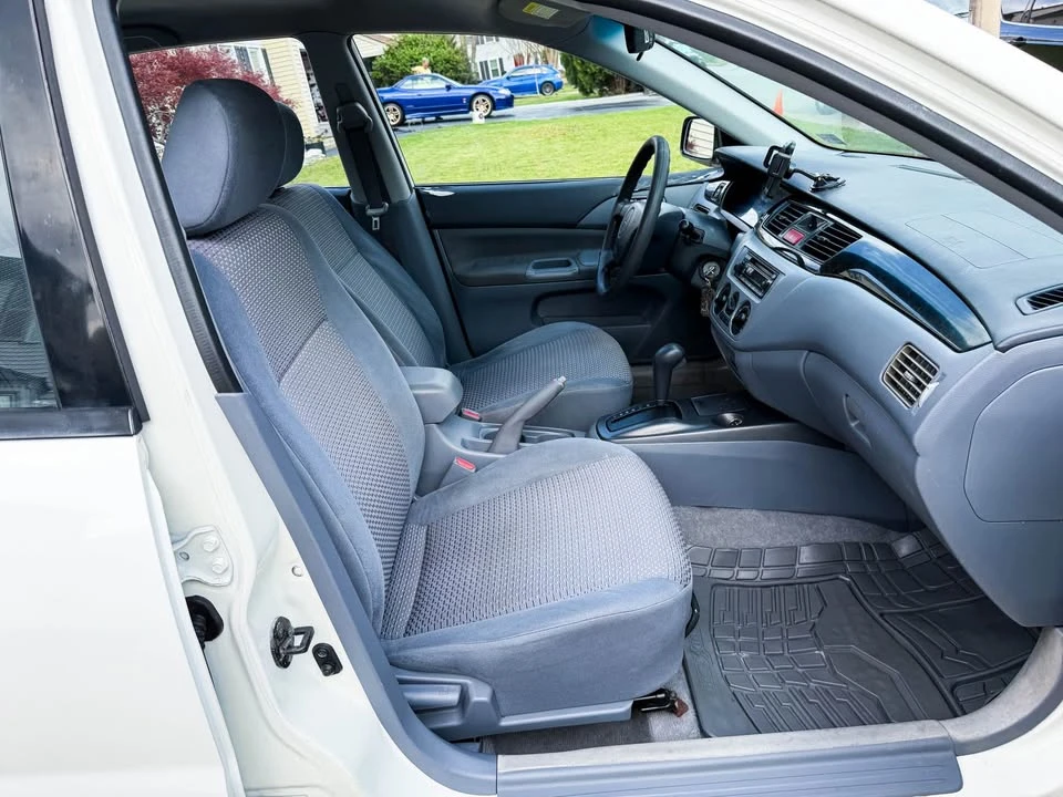 2003 Mitsubishi Lancer 8th Gen - Image 13 of 19